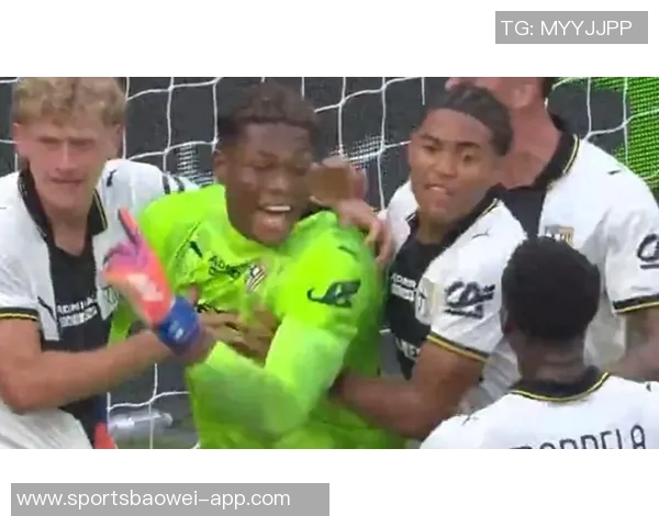 米兰球探现场考察铃木彩艳补时扑点助球队赢得关键胜利 米兰球探现场考察铃木彩艳补时扑点助球队赢得关键胜利